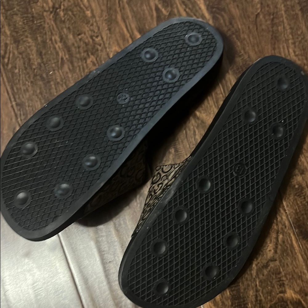Brown and Black Patterned Slides - Picture 3 of 3